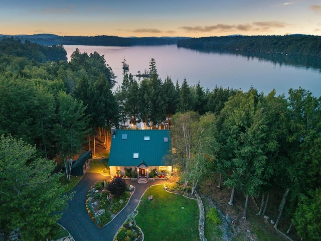 Nearby Listing Image