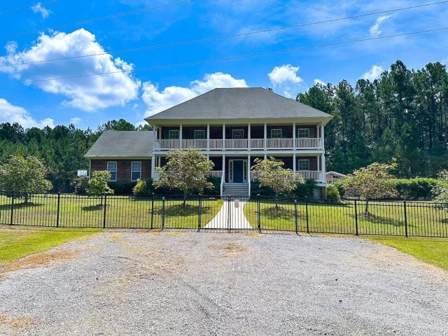 Nearby Listing Image
