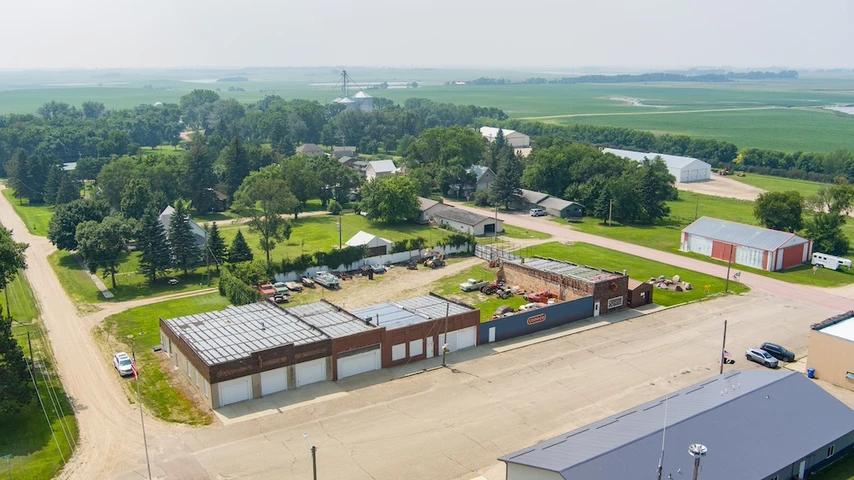 Nearby Listing Image