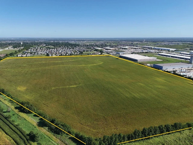 Nearby Listing Image