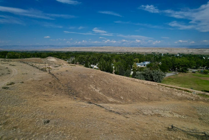 Nearby Listing Image