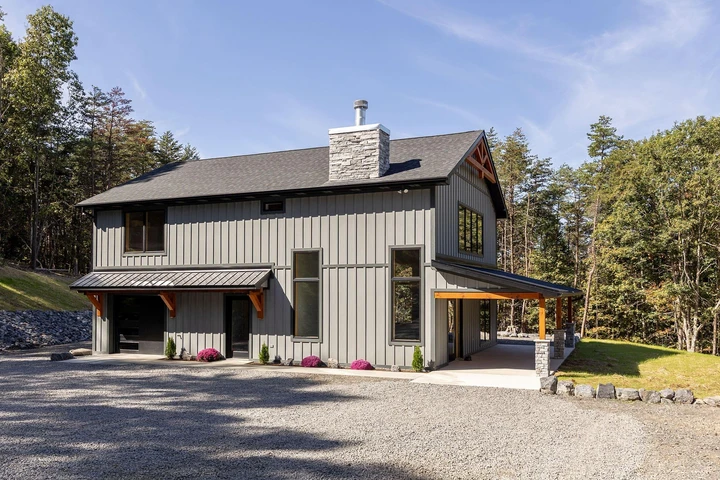 Nearby Listing Image