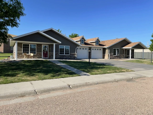 Nearby Listing Image