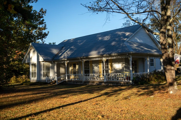 Nearby Listing Image