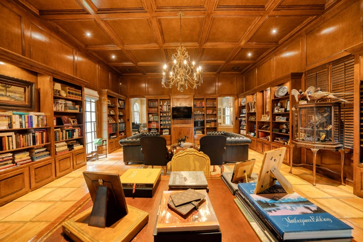 Nearby Listing Image