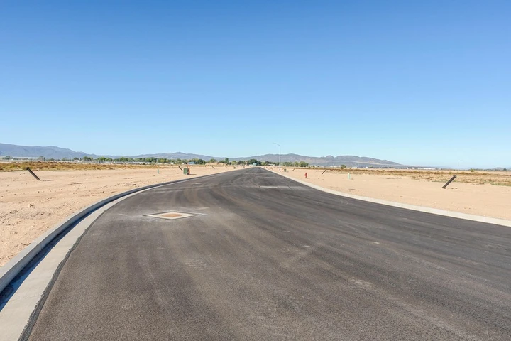 Nearby Listing Image