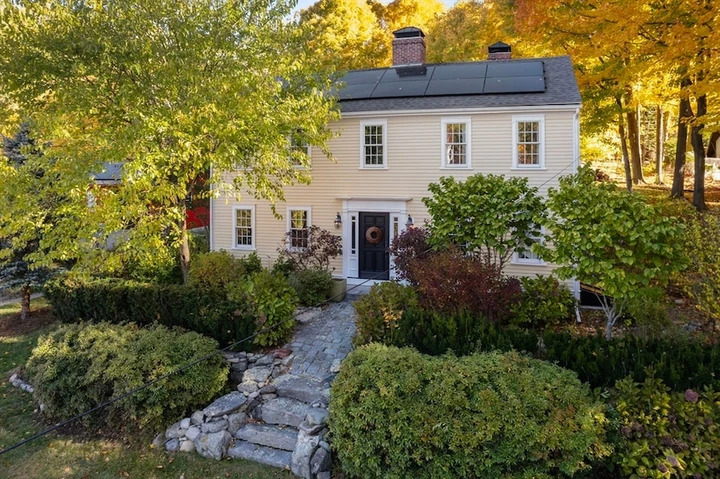 Nearby Listing Image