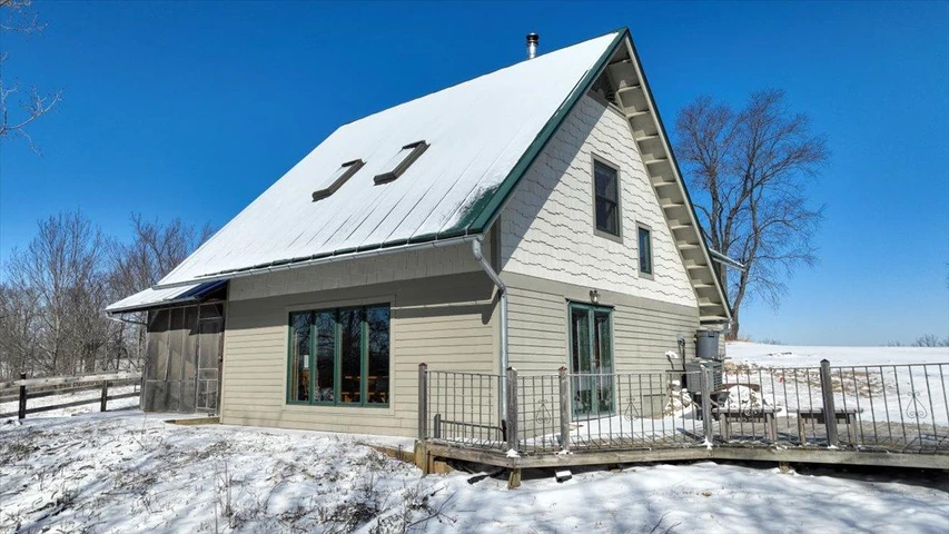 Nearby Listing Image