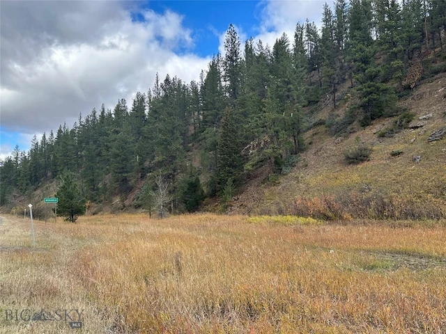 Nearby Listing Image