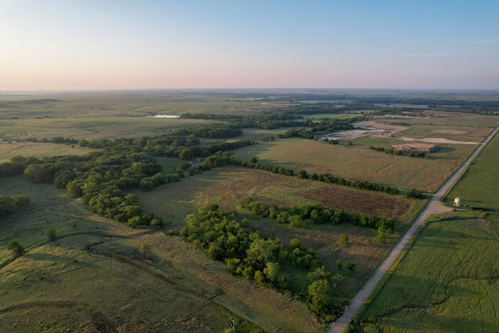 Nearby Listing Image