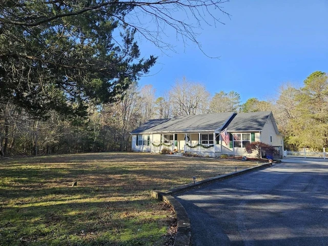 Nearby Listing Image