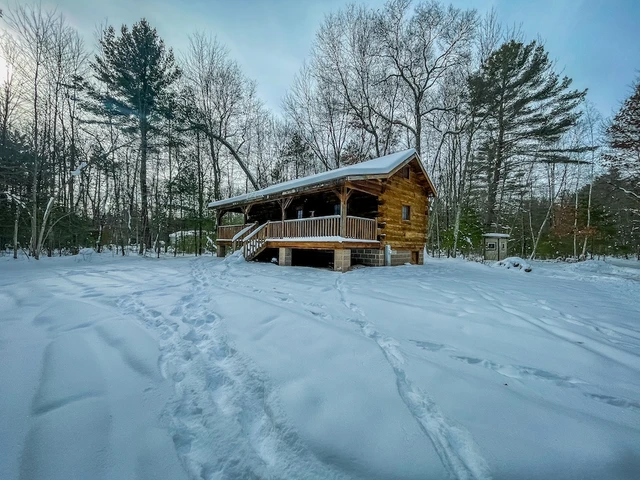 Nearby Listing Image