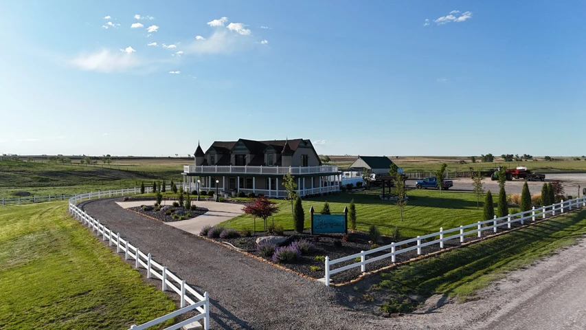 Nearby Listing Image