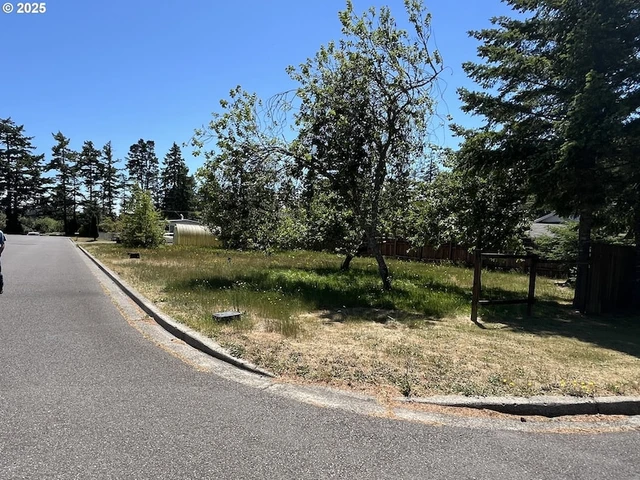 Nearby Listing Image