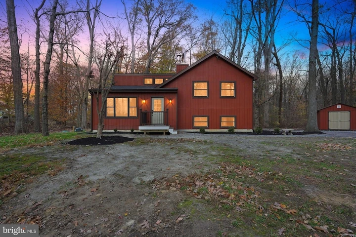 Nearby Listing Image