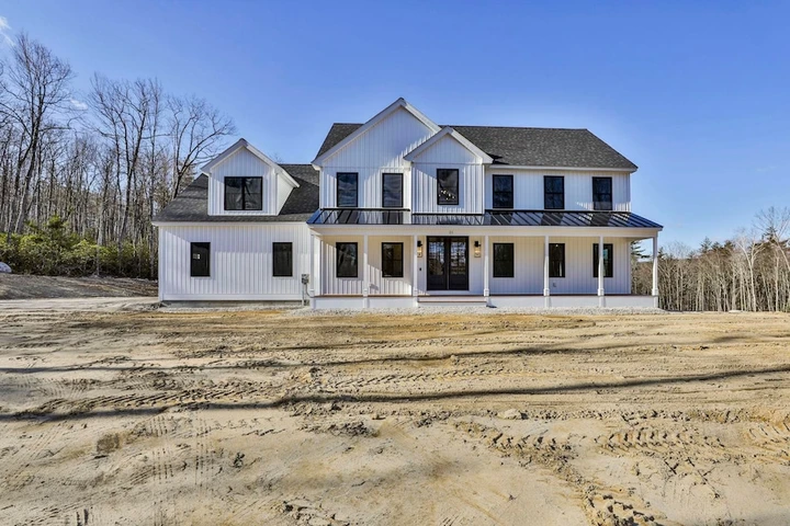 Nearby Listing Image