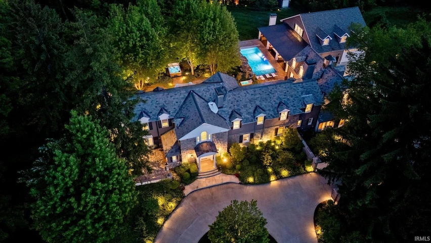 Nearby Listing Image