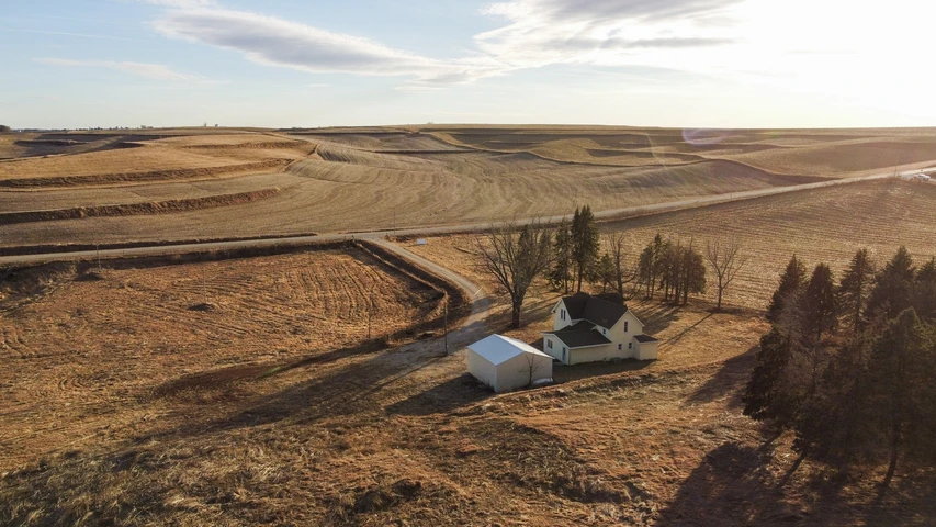 Nearby Listing Image