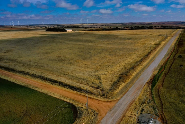 Nearby Listing Image