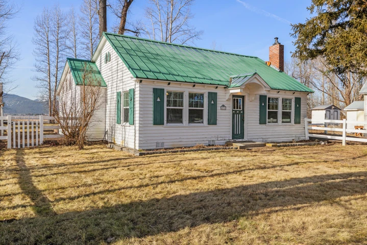 Nearby Listing Image