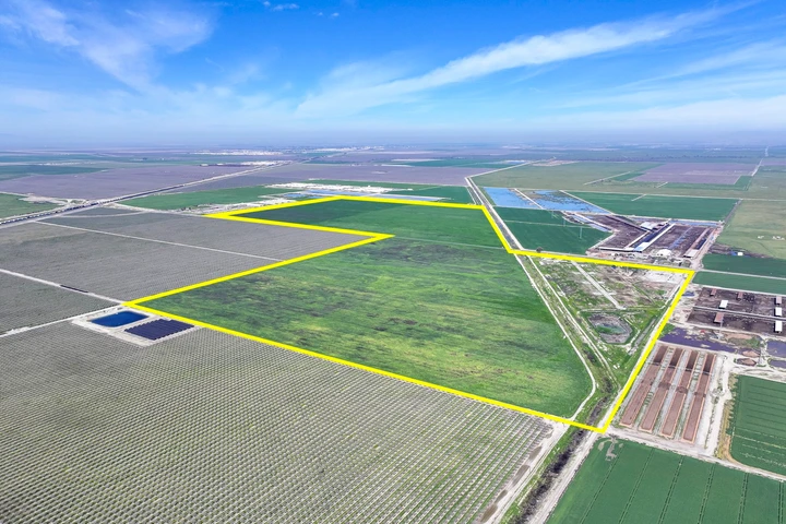 Nearby Listing Image