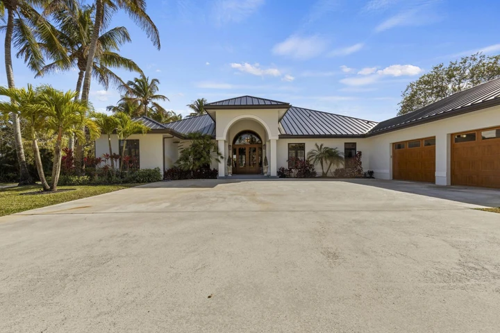 Nearby Listing Image