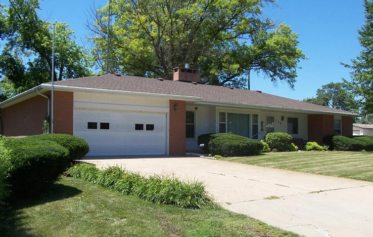 Nearby Listing Image