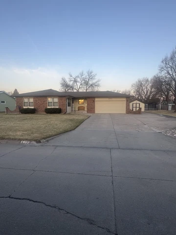 Nearby Listing Image