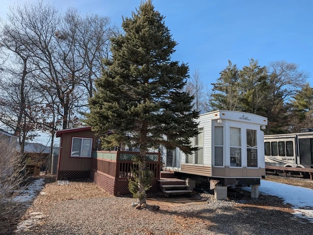 Nearby Listing Image