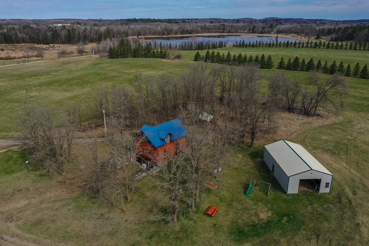 Nearby Listing Image