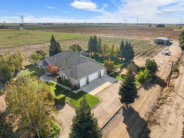 Nearby Listing Image