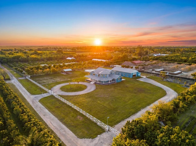 Nearby Listing Image