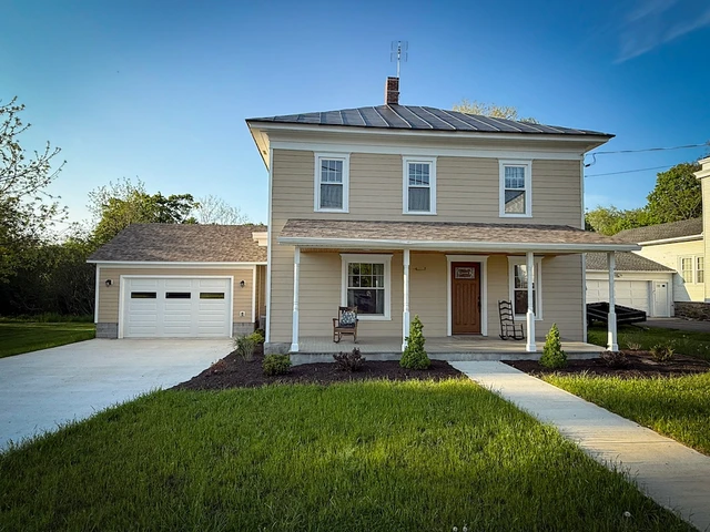 Nearby Listing Image