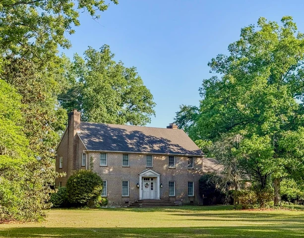 Nearby Listing Image