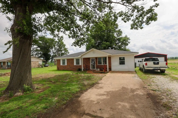 Nearby Listing Image