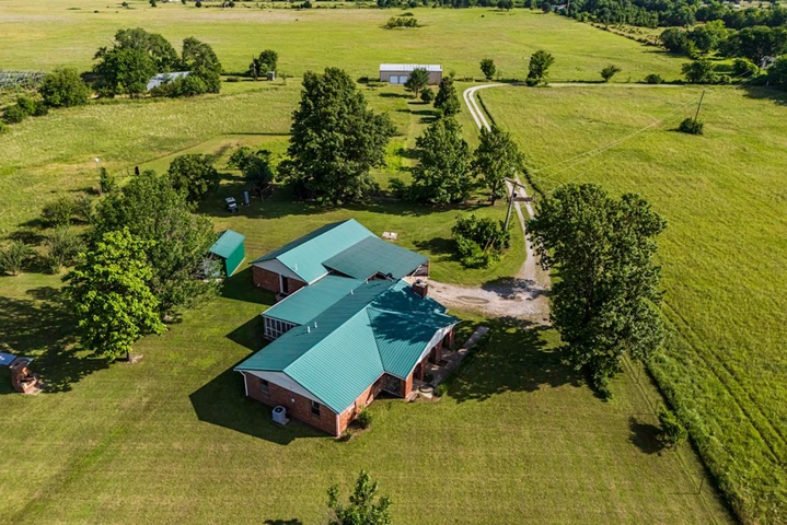 Nearby Listing Image