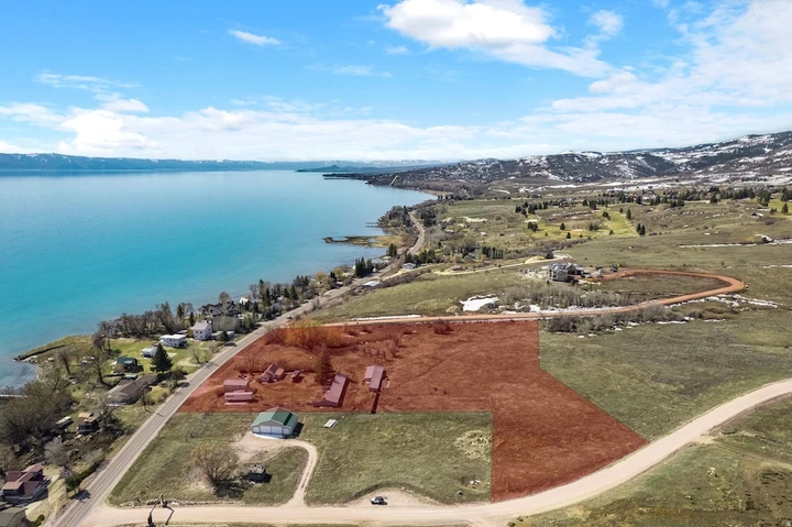Nearby Listing Image
