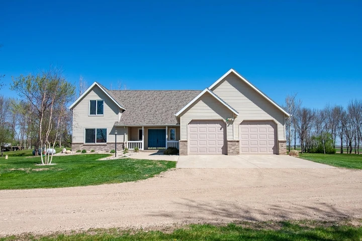 Nearby Listing Image
