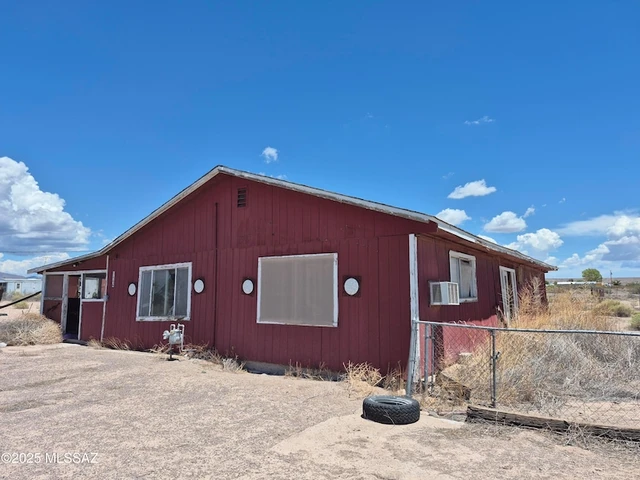 Nearby Listing Image