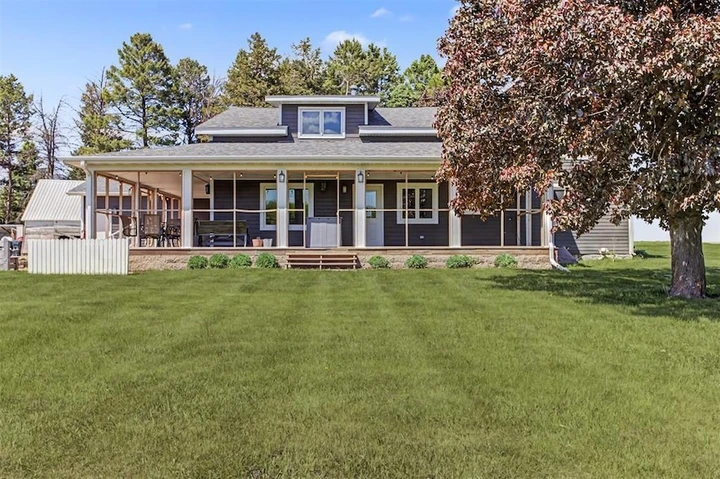 Nearby Listing Image
