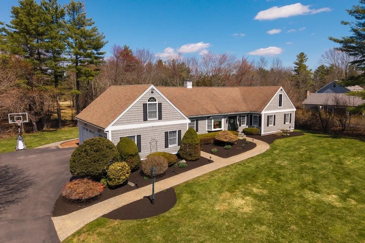 Nearby Listing Image