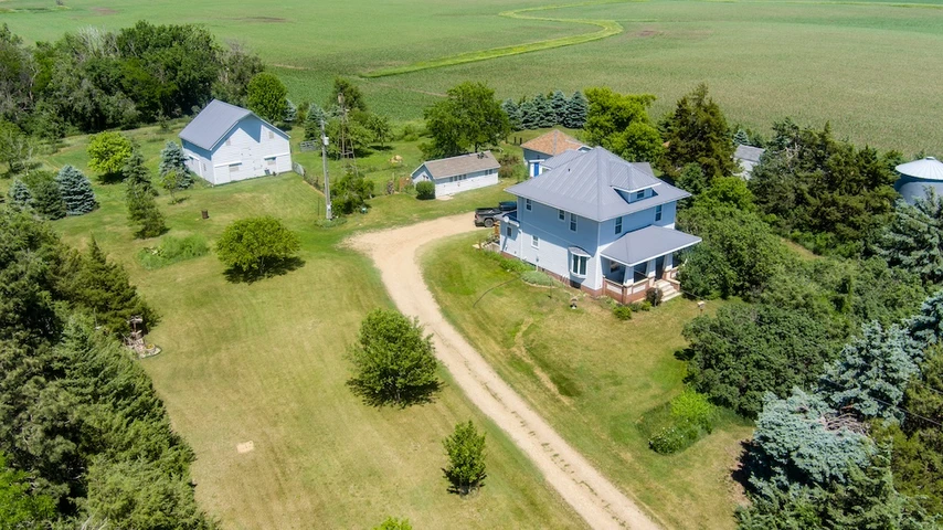 Nearby Listing Image