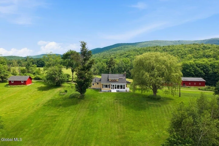 Nearby Listing Image
