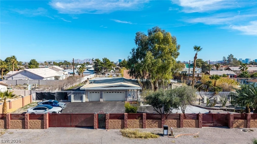 Nearby Listing Image