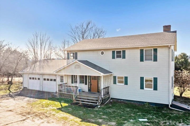Nearby Listing Image