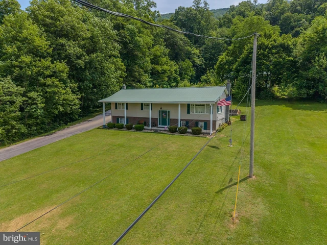 Nearby Listing Image