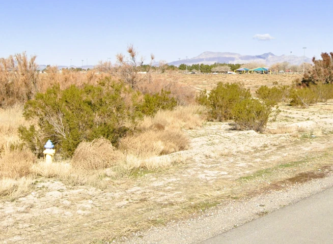 Nearby Listing Image