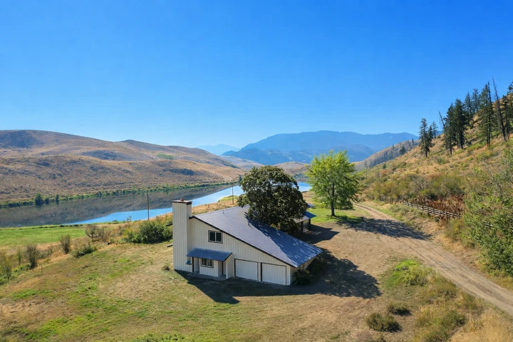Nearby Listing Image