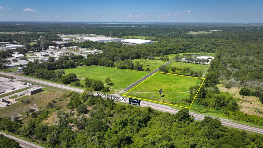 Nearby Listing Image