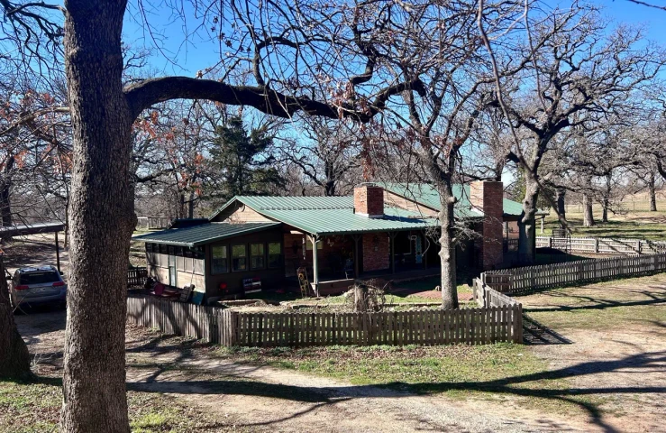 Nearby Listing Image